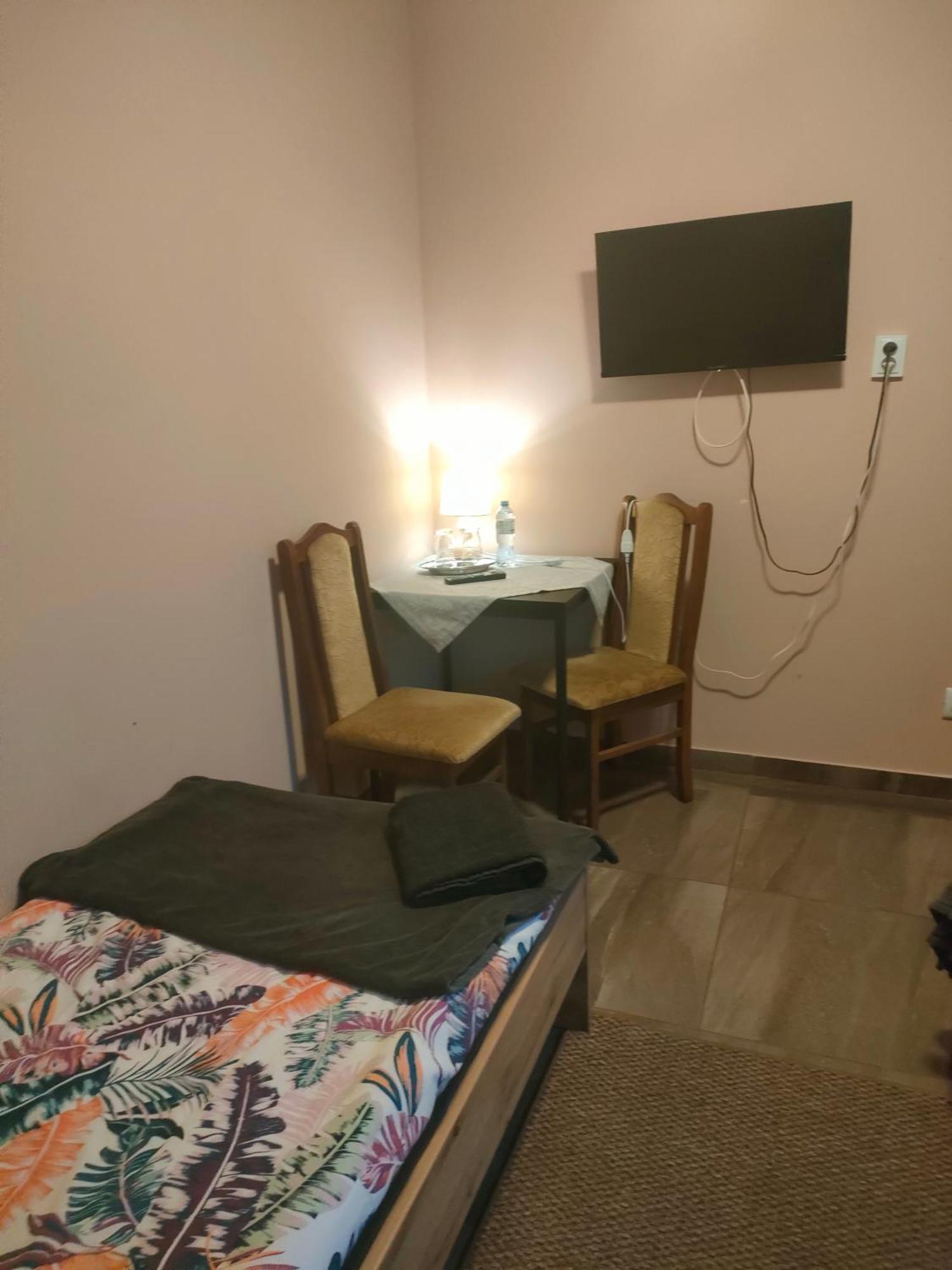 Dworek Zawadzkich Kruszyn  Habitación foto